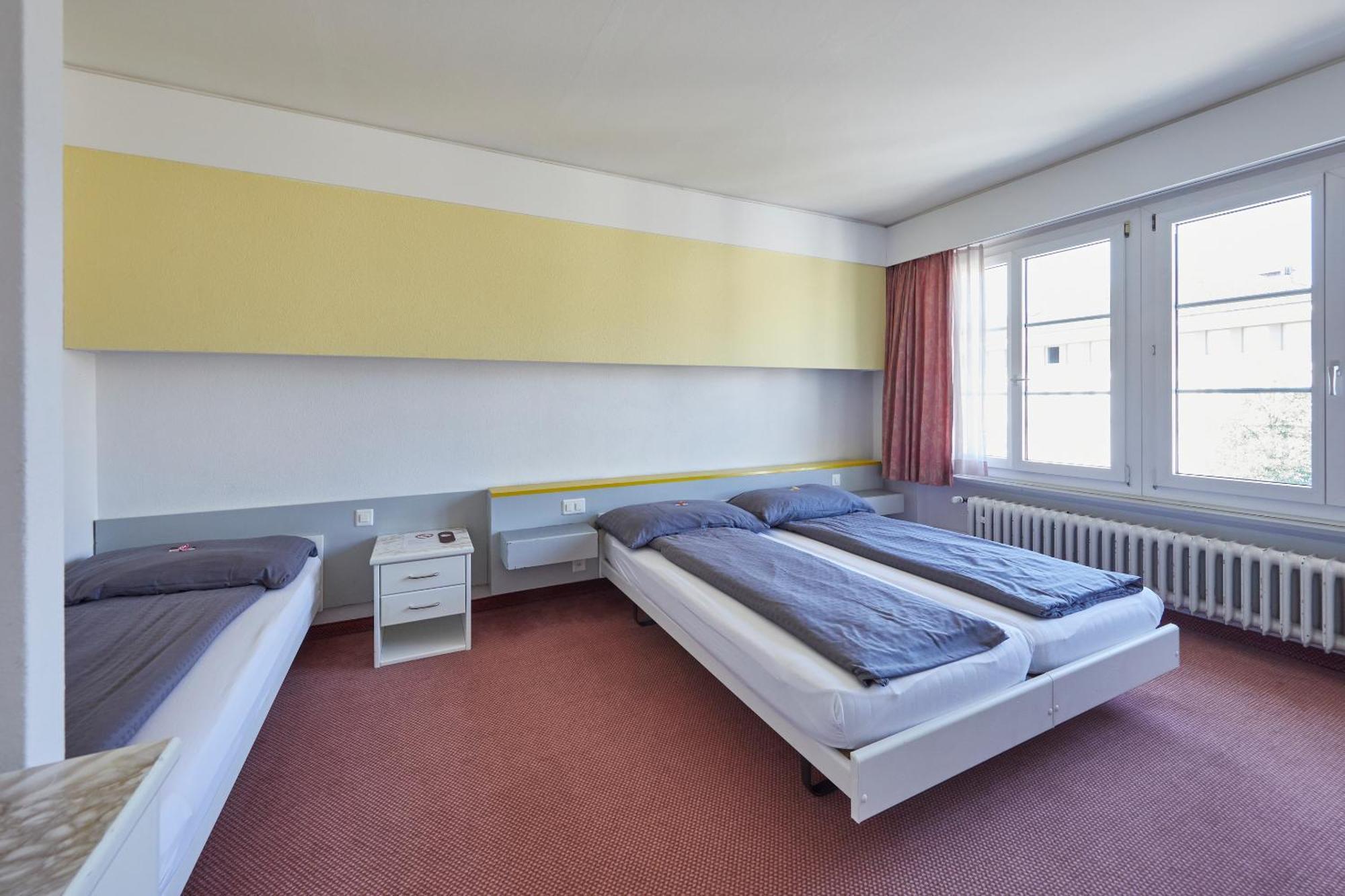 Hotel Rotes Haus Брюг Екстериор снимка