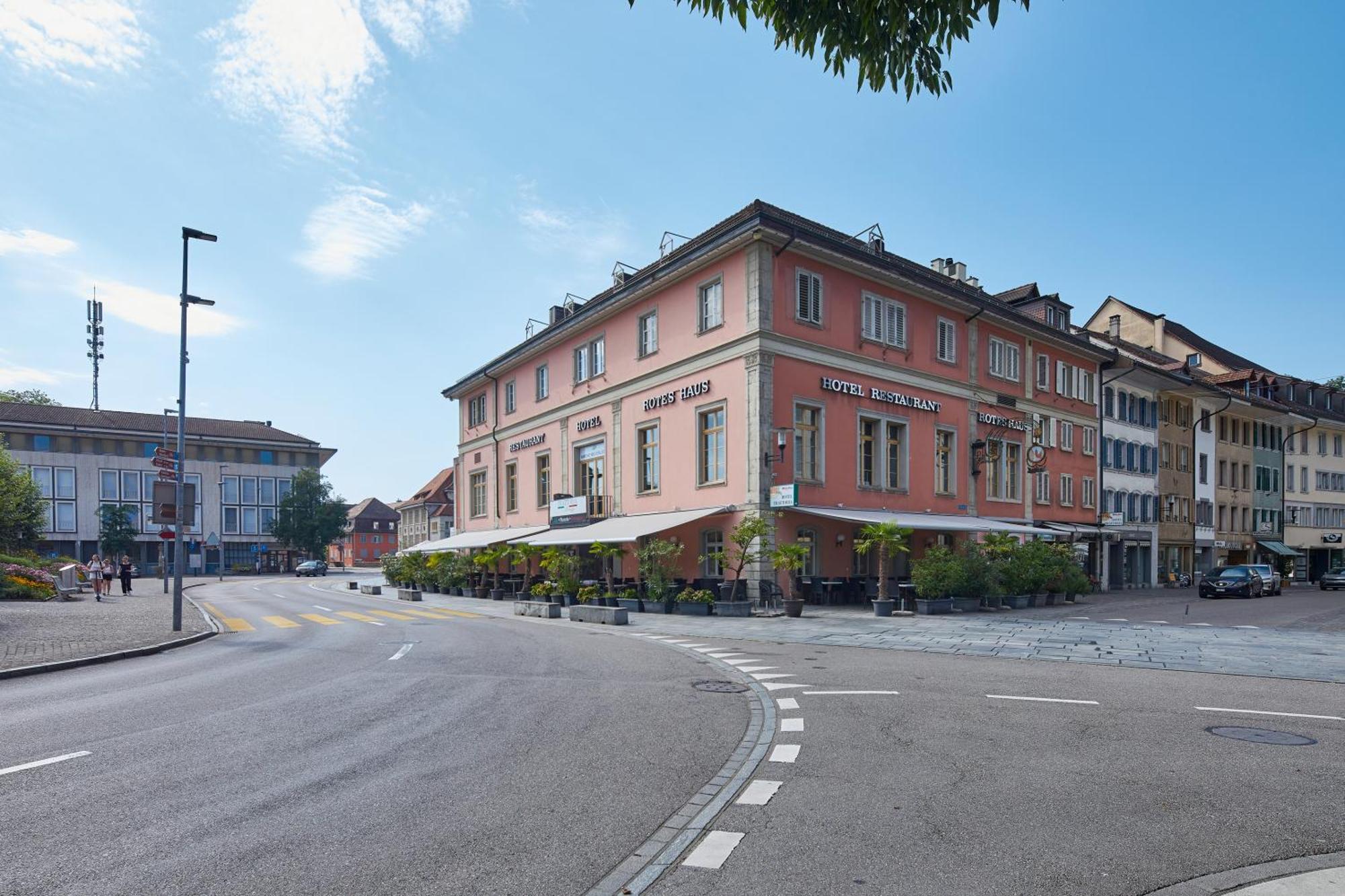 Hotel Rotes Haus Брюг Екстериор снимка