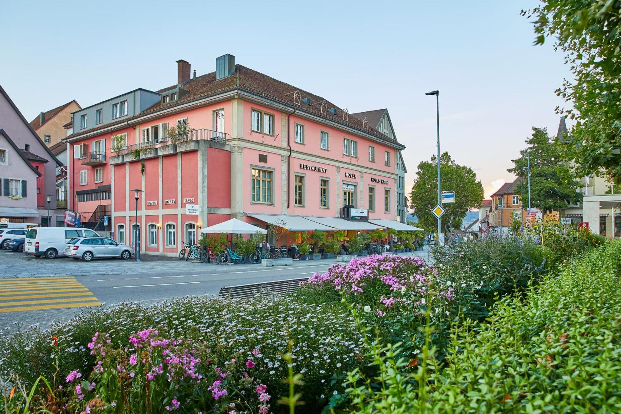 Hotel Rotes Haus Брюг Екстериор снимка